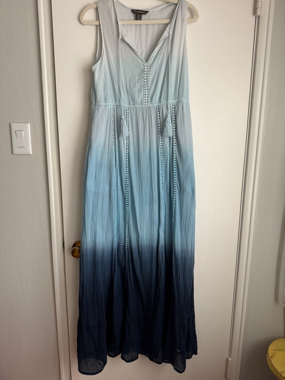 Tommy Bahama ombré Light to Navy Blue Ombre Maxi Dress